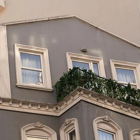 Taksim Stella * Κωνσταντινούπολη